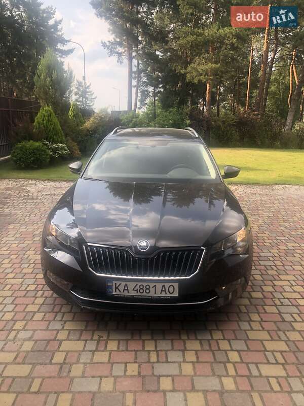 Универсал Skoda Superb 2017 в 