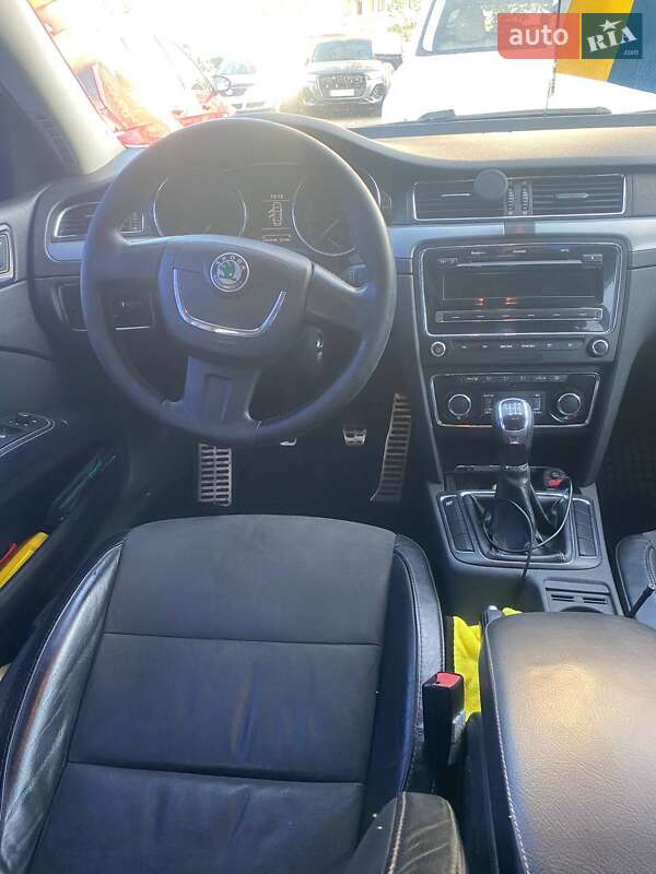 Лифтбек Skoda Superb 2009 в Черкассах
