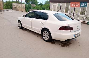 Лифтбек Skoda Superb 2009 в 