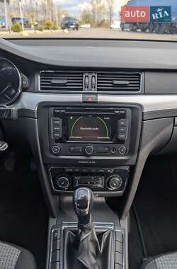 Универсал Skoda Superb 2011 в 