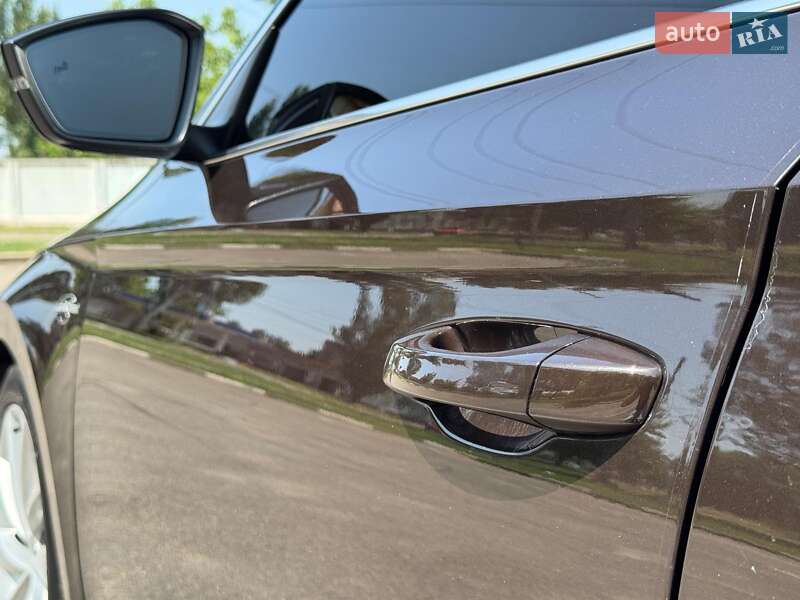 Лифтбек Skoda Superb 2016 в Запорожье
