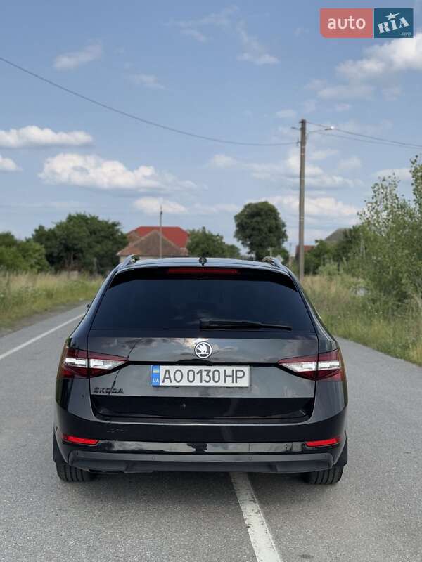 Універсал Skoda Superb 2015 в Мукачевому