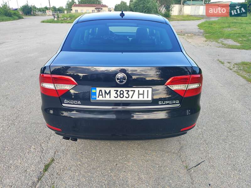 Лифтбек Skoda Superb 2015 в Звягеле фото 7 Лифтбек Skoda Superb 2015 в Звягеле