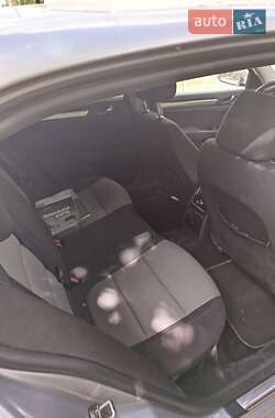 Лифтбек Skoda Superb 2009 в 