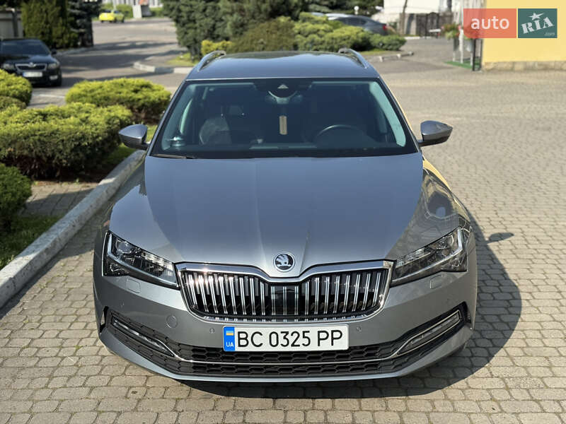 Универсал Skoda Superb 2020 в 