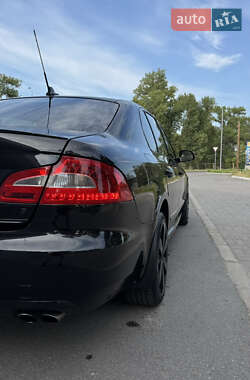 Лифтбек Skoda Superb 2009 в 