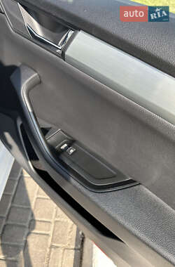 Ліфтбек Skoda Superb 2017 в 
