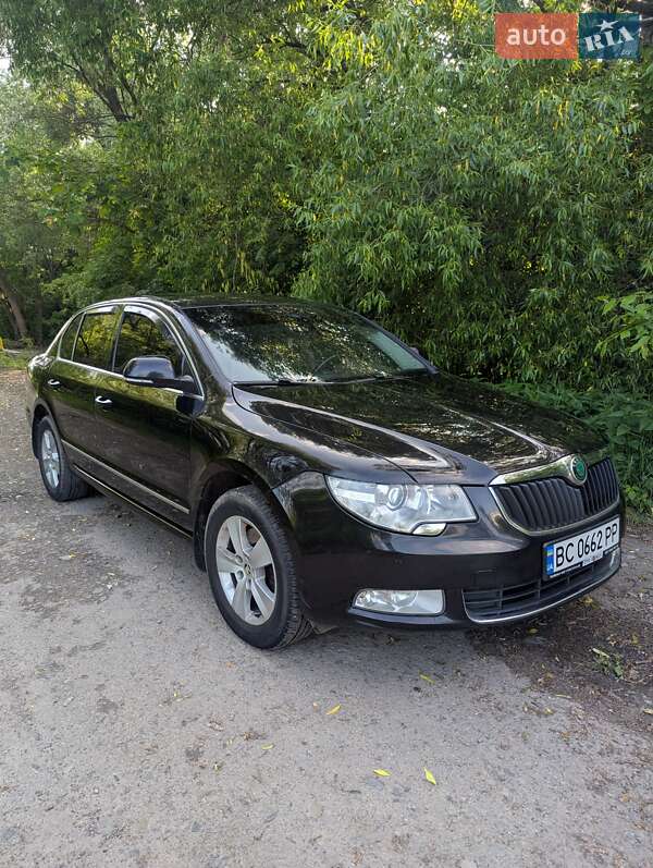Skoda Superb 2010