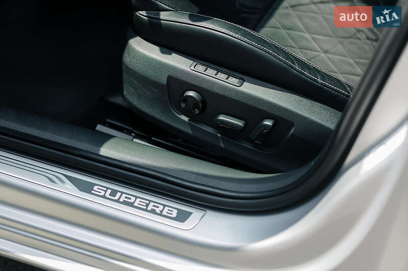Лифтбек Skoda Superb 2016 в Днепре