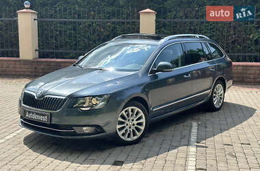 Універсал Skoda Superb 2014 в Василькові