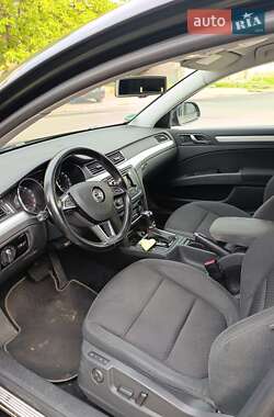 Универсал Skoda Superb 2015 в 