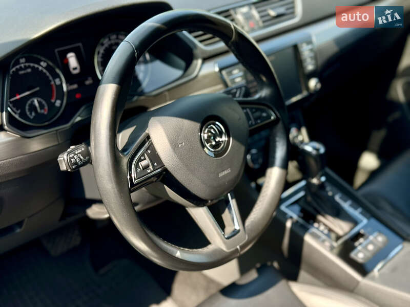 Универсал Skoda Superb 2016 в Луцке фото 17 Универсал Skoda Superb 2016 в Луцке