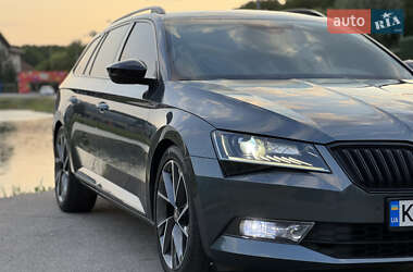 Універсал Skoda Superb 2016 в 