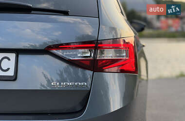 Універсал Skoda Superb 2016 в 