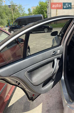 Лифтбек Skoda Superb 2007 в 