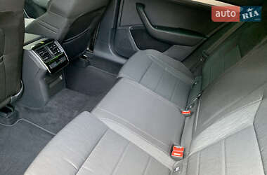 Лифтбек Skoda Superb 2016 в 