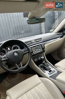 Универсал Skoda Superb 2017 в 