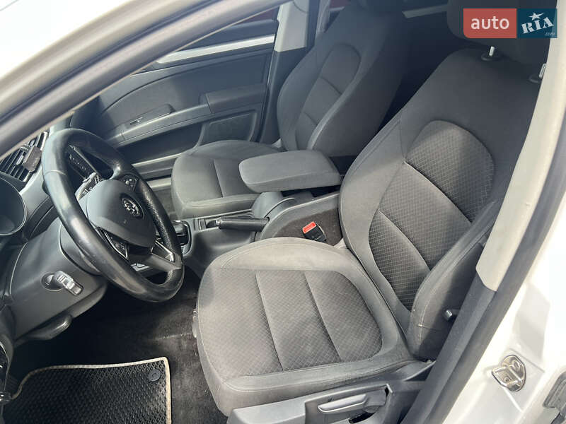 Универсал Skoda Superb 2013 в Черкассах