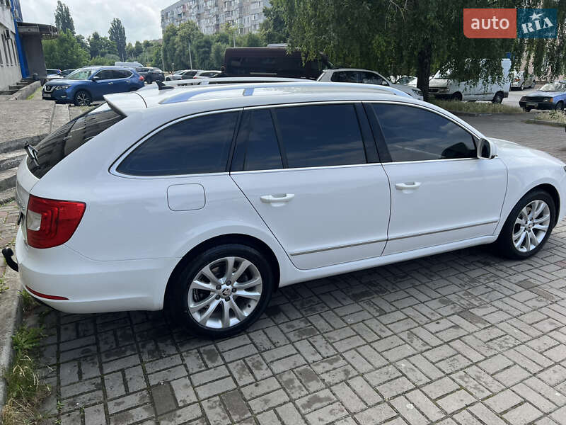 Универсал Skoda Superb 2013 в Черкассах