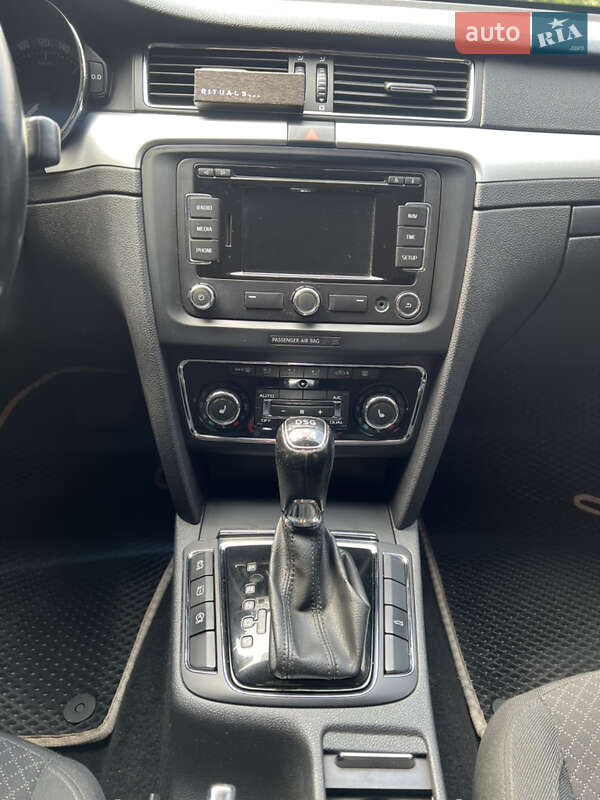 Универсал Skoda Superb 2013 в Черкассах