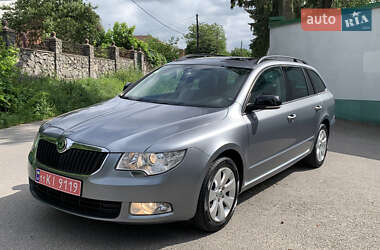 Универсал Skoda Superb 2010 в 