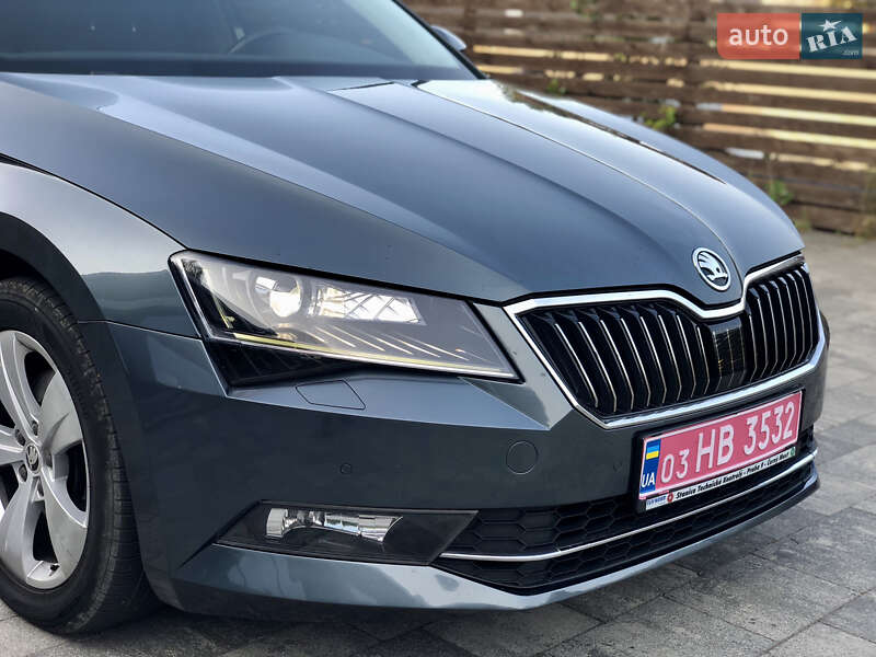 Лифтбек Skoda Superb 2017 в Тячеве