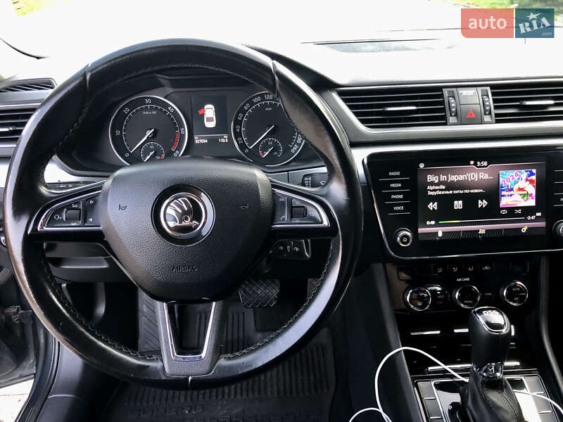 Лифтбек Skoda Superb 2017 в Тячеве