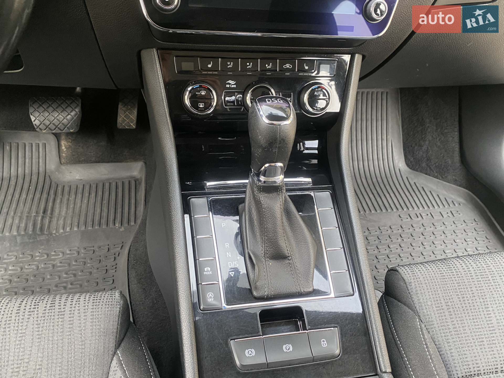 2017 Skoda Superb - мініатюра 48