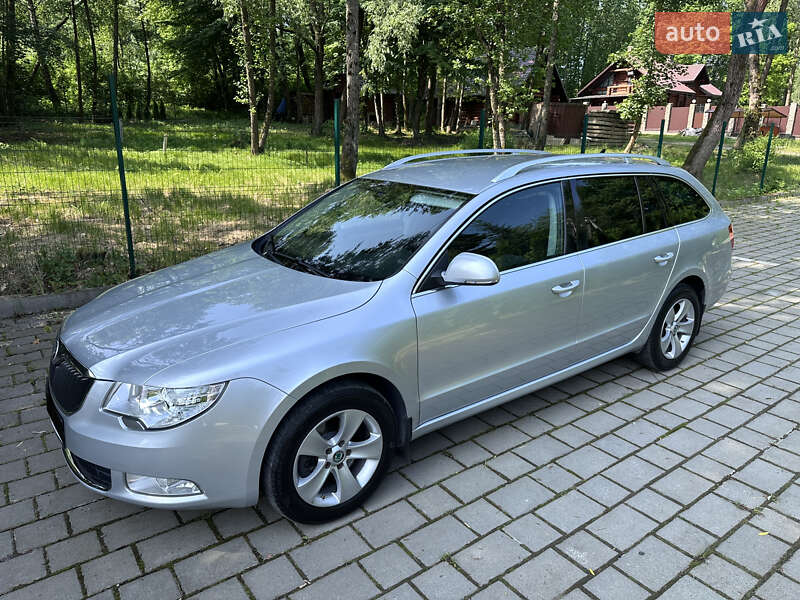 Универсал Skoda Superb 2011 в 