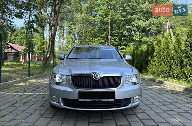 Универсал Skoda Superb 2011 в 