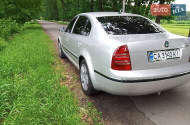 Лифтбек Skoda Superb 2006 в Христиновке