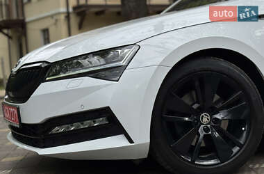 Лифтбек Skoda Superb 2021 в 