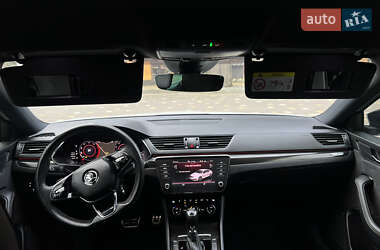Лифтбек Skoda Superb 2021 в 