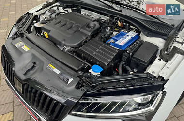 Лифтбек Skoda Superb 2021 в 