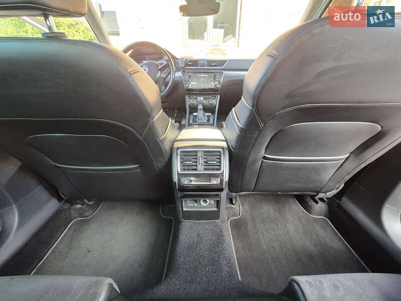 Универсал Skoda Superb 2017 в Львове