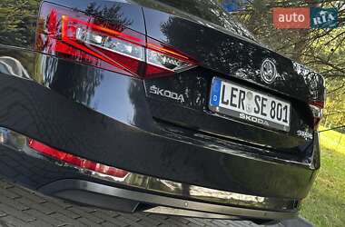 Ліфтбек Skoda Superb 2016 в 