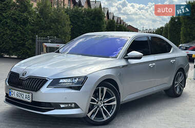 Лифтбек Skoda Superb 2015 в Виннице