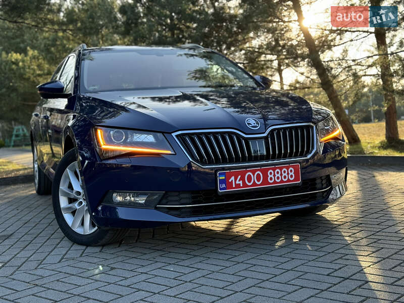 Универсал Skoda Superb 2018 в Дрогобыче
