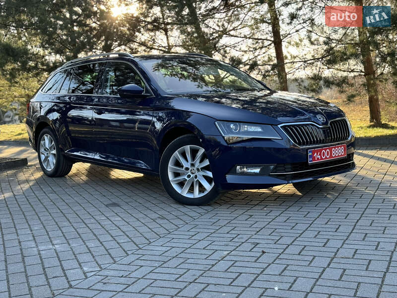 Универсал Skoda Superb 2018 в Дрогобыче