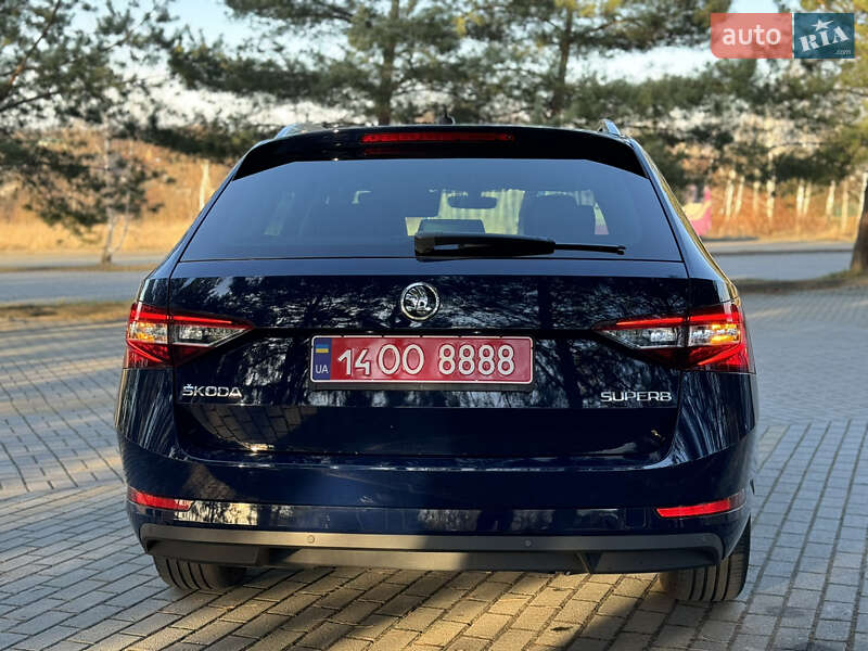 Универсал Skoda Superb 2018 в Дрогобыче