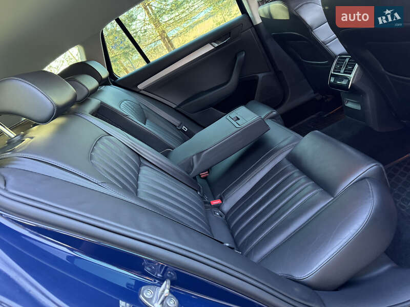 Универсал Skoda Superb 2018 в Дрогобыче