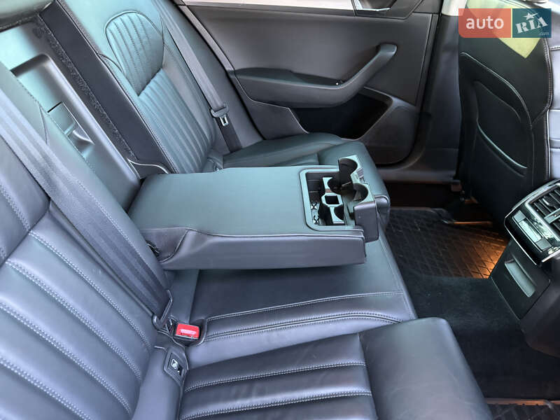 Универсал Skoda Superb 2018 в Дрогобыче