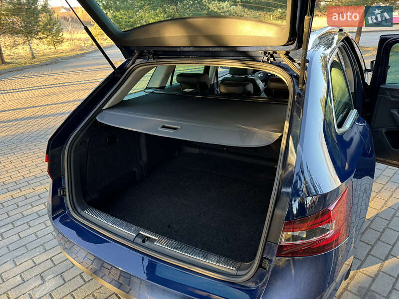 Универсал Skoda Superb 2018 в Дрогобыче