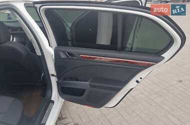 Лифтбек Skoda Superb 2012 в 