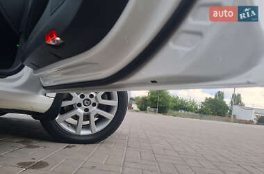 Лифтбек Skoda Superb 2012 в 
