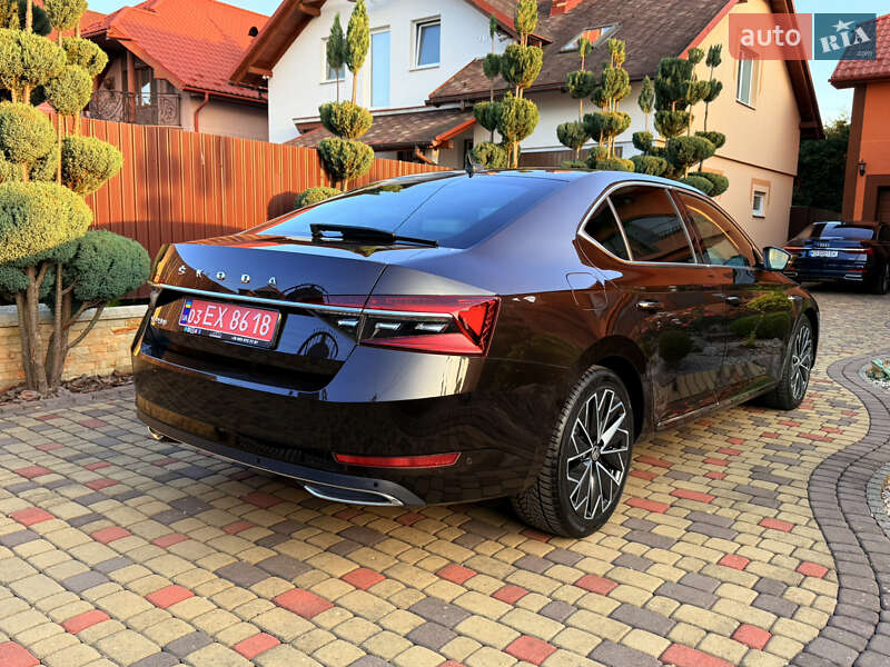 Лифтбек Skoda Superb 2019 в Мукачево
