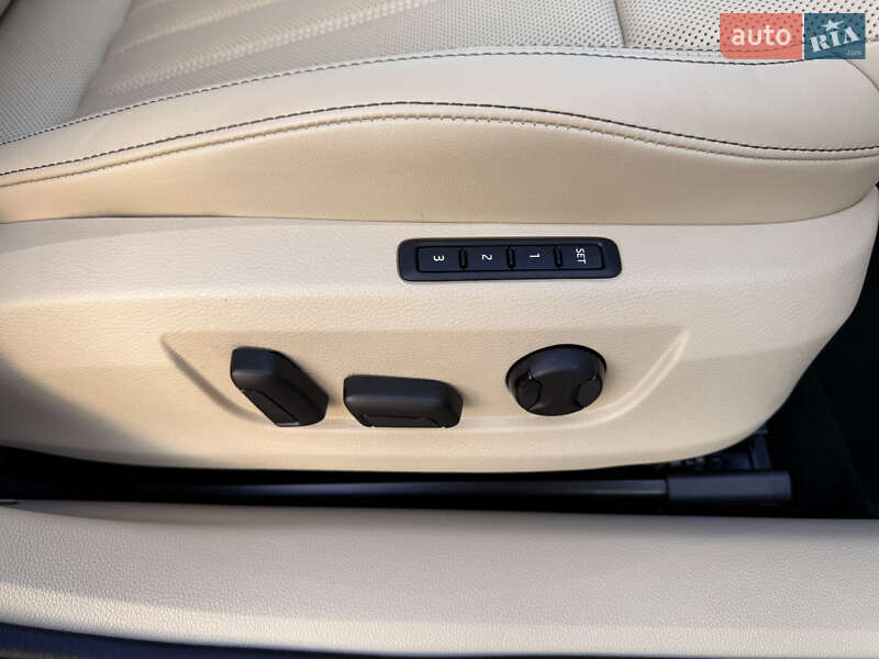 Лифтбек Skoda Superb 2019 в Мукачево