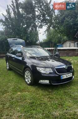 Универсал Skoda Superb 2012 в Полтаве