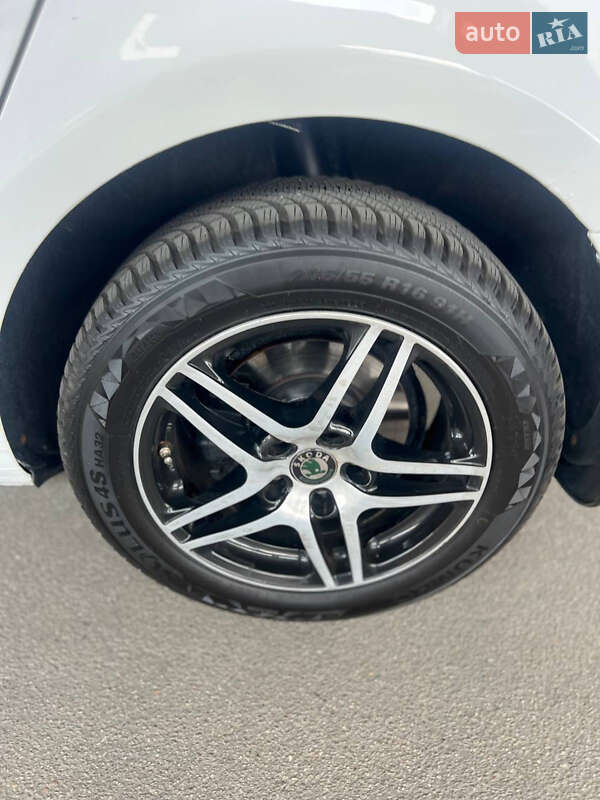 Універсал Skoda Superb 2011 в Запоріжжі