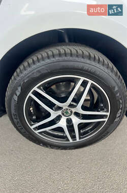 Универсал Skoda Superb 2011 в 